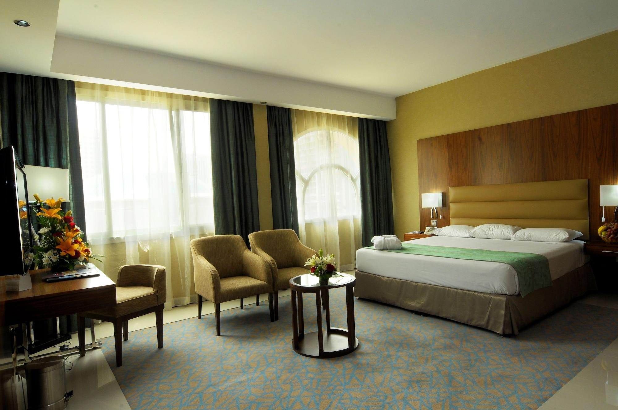 Howard Johnson By Wyndham Abu Dhabi Downtown מראה חיצוני תמונה