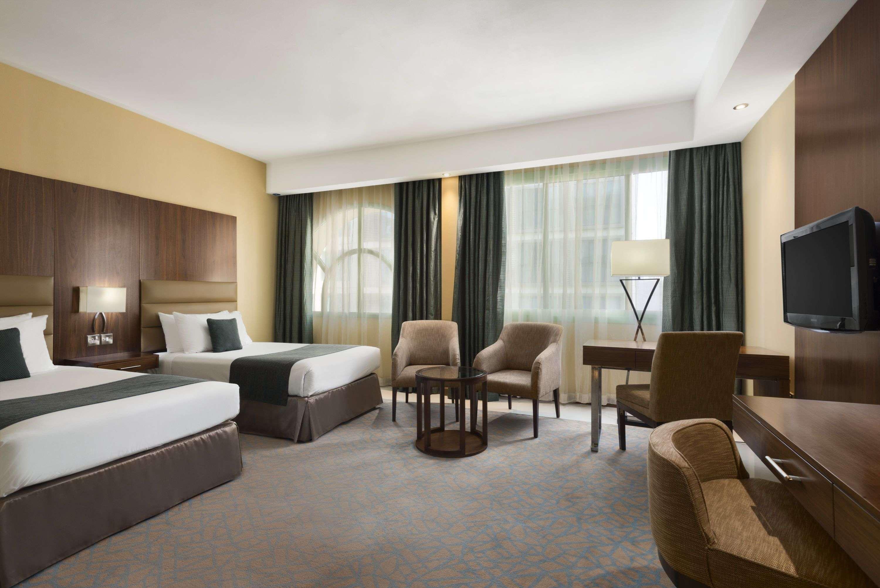 Howard Johnson By Wyndham Abu Dhabi Downtown מראה חיצוני תמונה