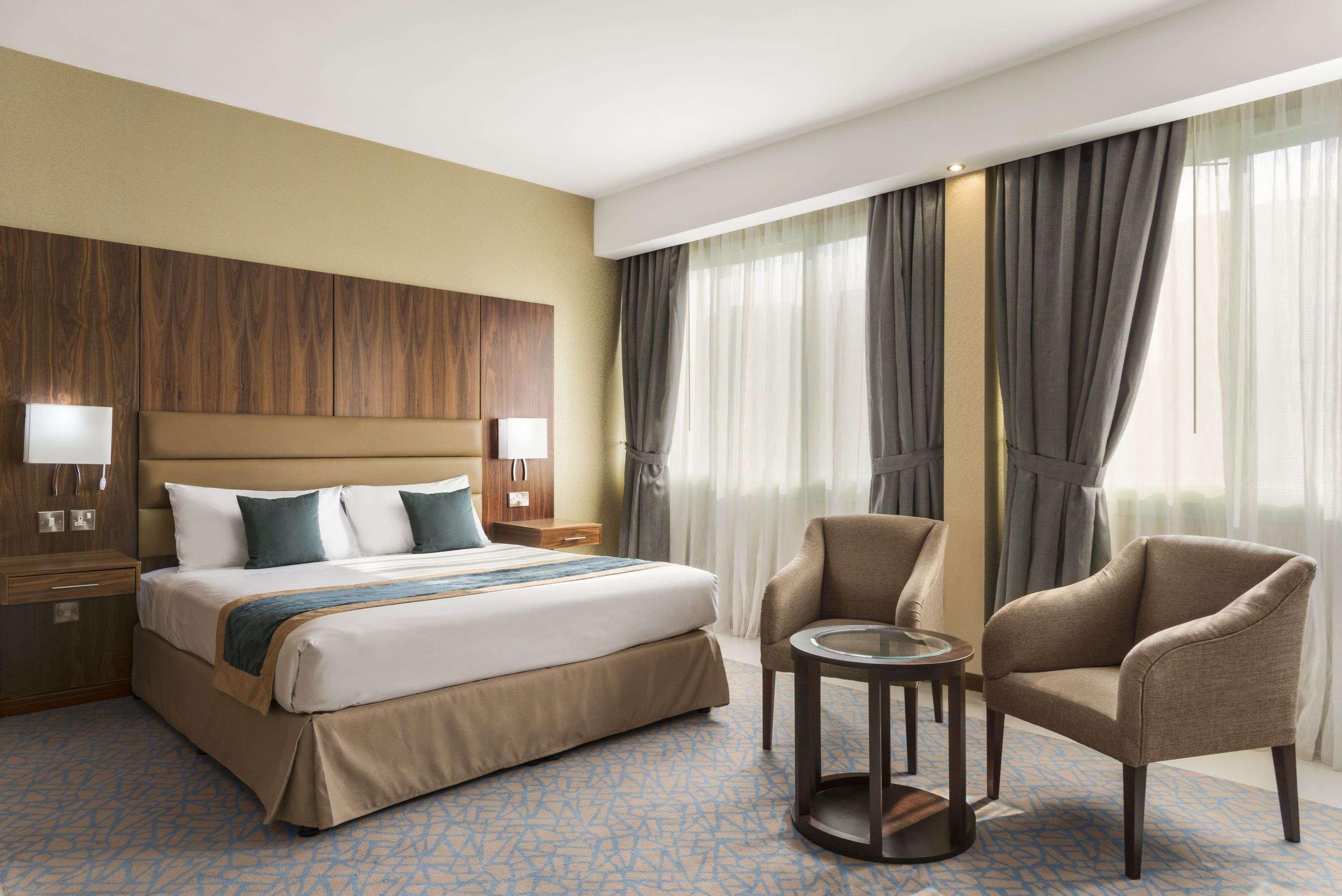 Howard Johnson By Wyndham Abu Dhabi Downtown מראה חיצוני תמונה