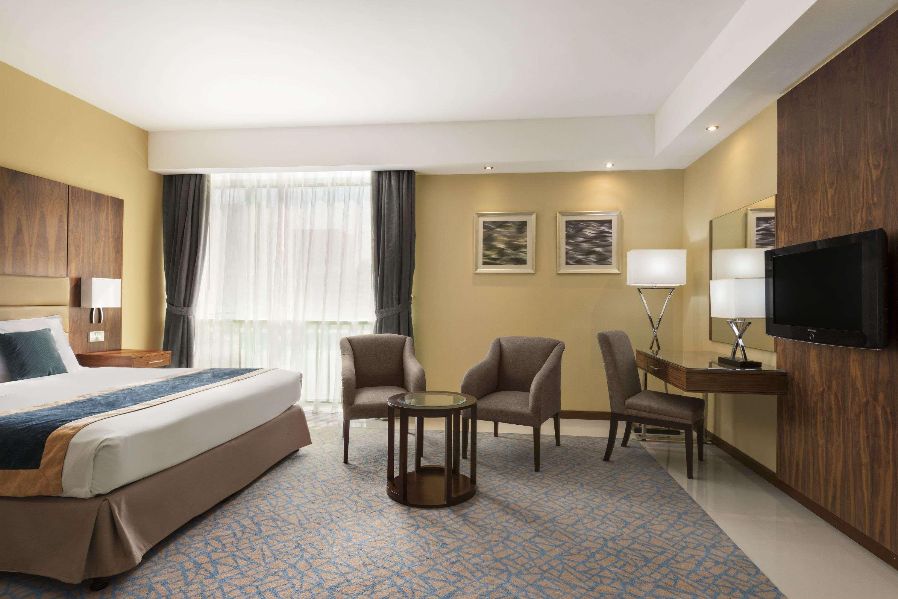 Howard Johnson By Wyndham Abu Dhabi Downtown מראה חיצוני תמונה